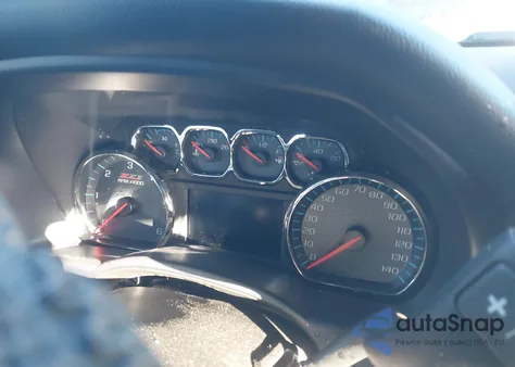 2018 Chevrolet Silverado 1500 2Lt from USA, damaged, VIN 1GCVKREC2JZ307531